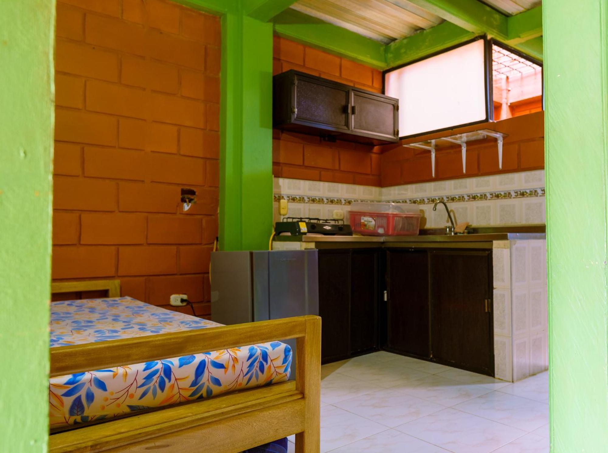 Mi Pueblo Natal Aptos Y Habitaciones Necoclí Exterior photo